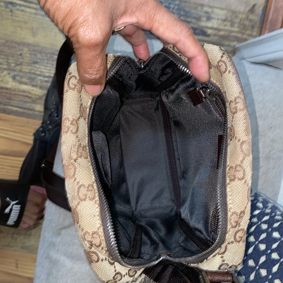 Aunthentic Gucci monogram crossbody (with COA) - Picture 11 of 15